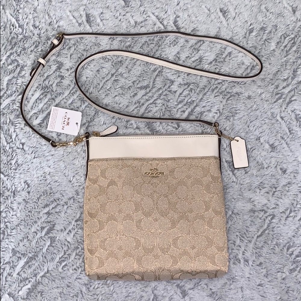 Coach Crossbody Purse New!